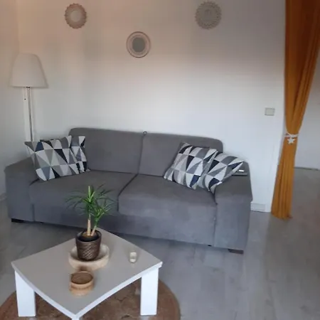Le Patio Fleuri Apartamento *