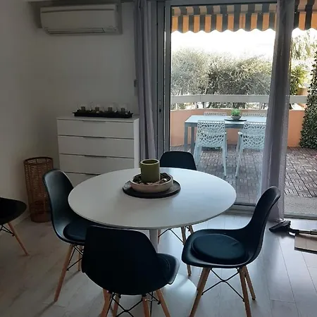 Le Patio Fleuri *